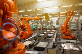 monday.com for manufacturing teams: connecting operations to Microsoft 365